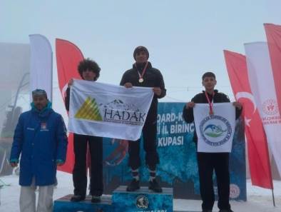 Hacılar'ın genç sporcuları, Kayseri'de tarih yazdı