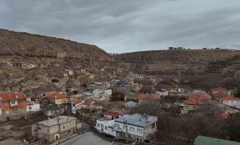 Kayseri’nin Mancusun mahallesindeki yer altı şehirlerini keşfe çıkın!