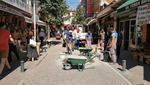 Odunpazarı Belediyesi Arifiye Mahallesi'nde çalışmaya başladı