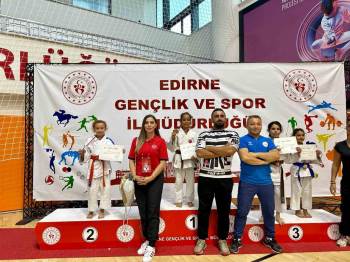 Sakarya Büyükşehir’in judo sporcusu Edirne'de gururlandırdı