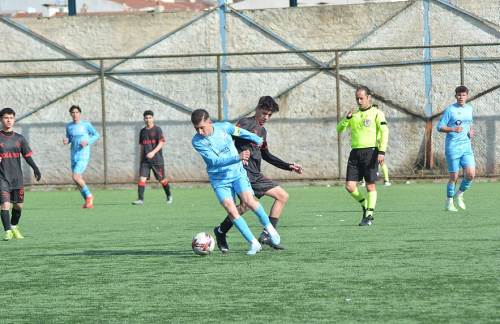 U18’de lider değişebilir