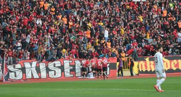 "Bir kere daha Eskişehirspor’un dirilişine vesile olsun..."