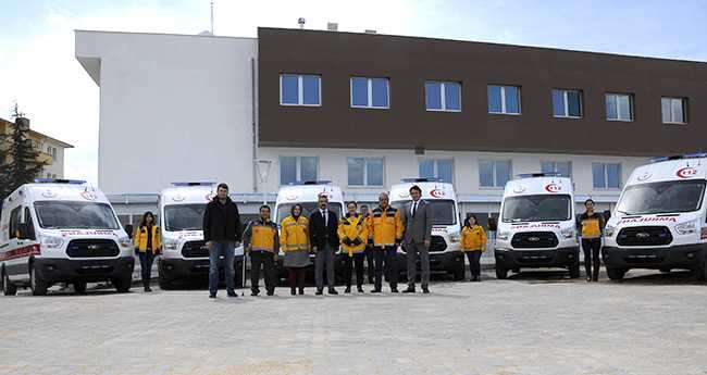 112'YE 8 YENİ AMBULANS