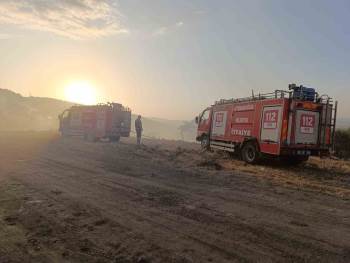 Afyonkarahisar’Da Çıkan Orman Yangını 1 Saatin Sonunda Söndürüldü
