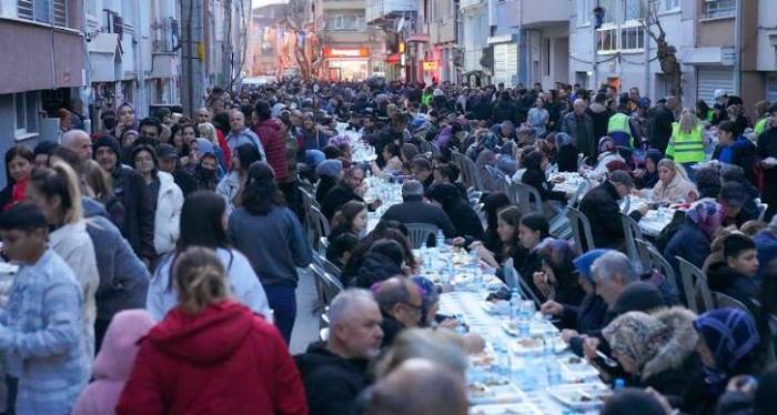 Ahmet Ataç: "90 bin vatandaşımızla soframızı paylaştık"