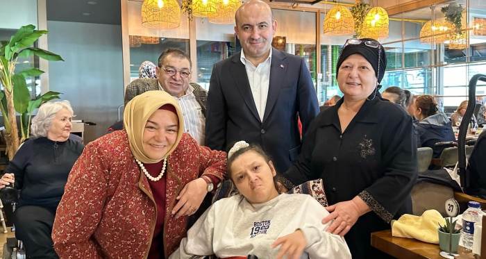 AK Parti Milletvekili Gürcan engellilerle buluştu!
