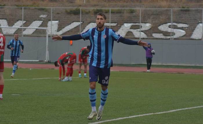 Anadolu Üniversitesi’nin o ismi gol kralı olma yolunda!