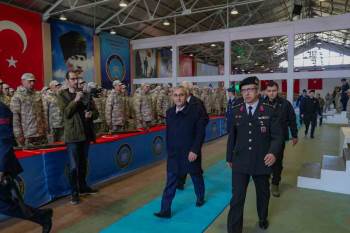 Başkan Alim Işık Sözleşmeli Erlerin Yemin Törenine Katıldı
