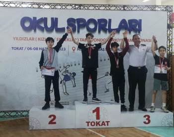 Bozüyük’Lü Öğrenci Taekwondo Müsabakasında Türkiye Şampiyonu Oldu
