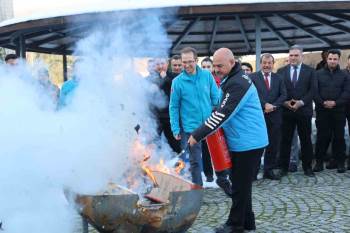 Düzce Üniversitesi’nde yangın tahliye tatbikatı başarıyla tamamlandı