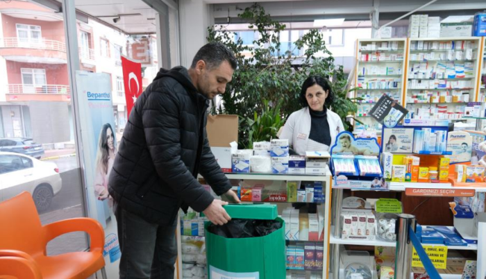 Esenyurt’ta atık ilaçlar toplanıyor, doğa korunuyor