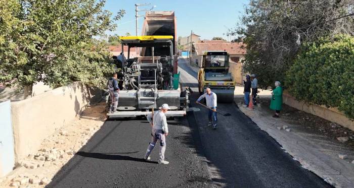 Eskişehir Büyükşehir'den Alpu'ya yeni yollar!