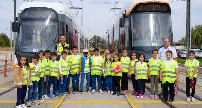 Eskişehir Büyükşehir'den öğrencilere özel ESTRAM etkinliği