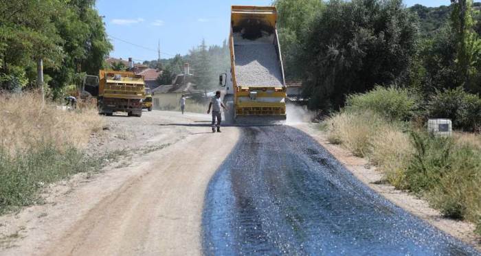 Eskişehir Büyükşehir'den Seyitgazi'ye yol müjdesi!