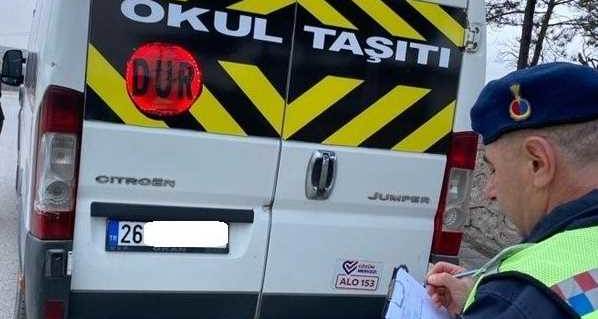 Eskişehir'de 62 kişiden 3'ü ceza yedi!