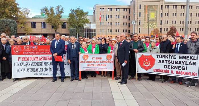 Eskişehir'de astsubaylar verilen sözlerin tutulmasını istiyor!