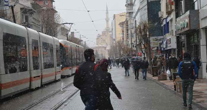 Eskişehir'de baharı bekleyenlere kötü haber!