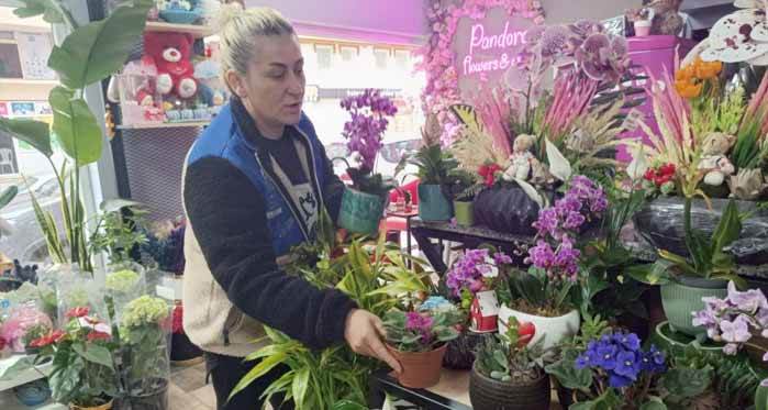 Eskişehir'de çiçekçiler dolup taşıyor: Çiçek fiyatları ne kadar?
