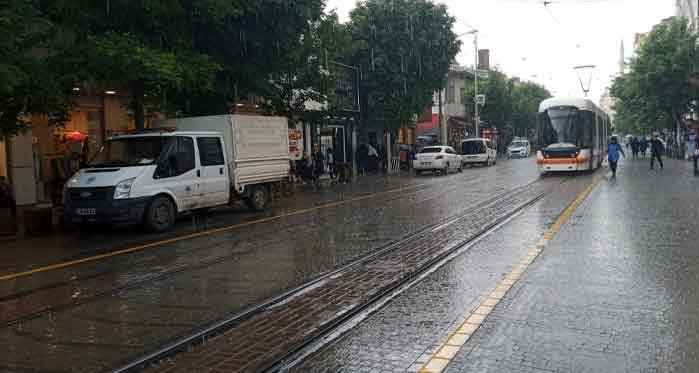 Eskişehir'de hava soğuyor: Özellikle o ilçelere dikkat!