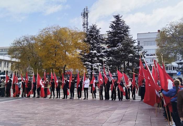 Eskişehir'de Öğretmenler Günü coşkuyla kutlandı