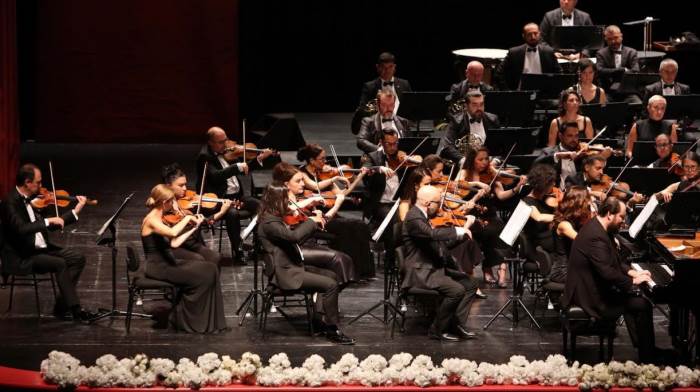 Eskişehir'de senfoni orkestrası muhteşem bir konser verdi!