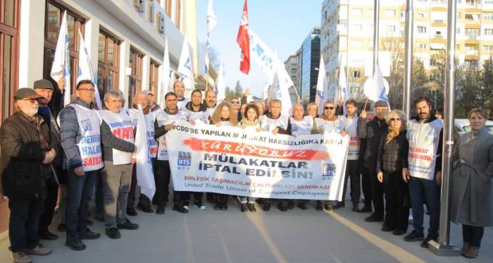  Eskişehir'de TCDD Gar önünde büyük eylem!