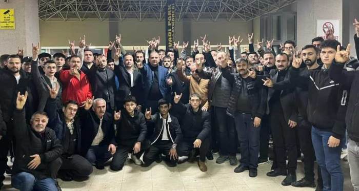 Eskişehir'de Ülkü Ocakları, Vadişehir Mahallesi’nde toplandı