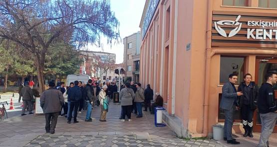 Eskişehir'de uygun fiyatlı yemek arayan oraya koşuyor!