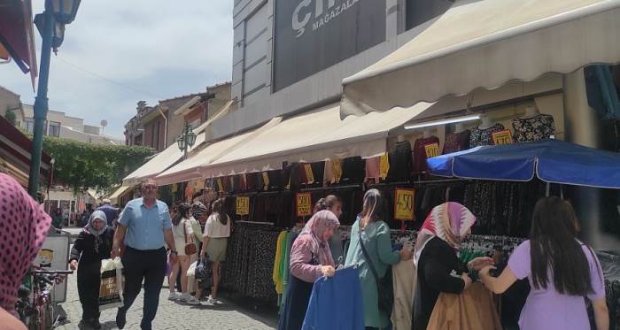 Eskişehir'de yoğun bayram kıyafeti alışverişi