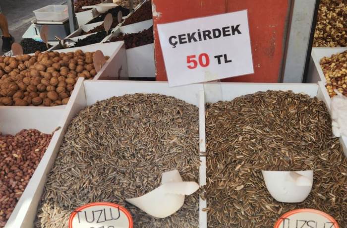 Eskişehir'deki çekirdek fiyatları tezgahlarında büyük fark var