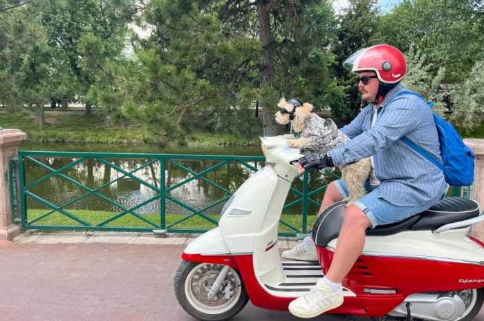 Eskişehir'deki o motosikletli herkesin ilgisini çekiyor!