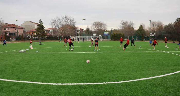 Eskişehir'in göbeğinde spor sahası müjdesi: Çalışmalar tamamlandı