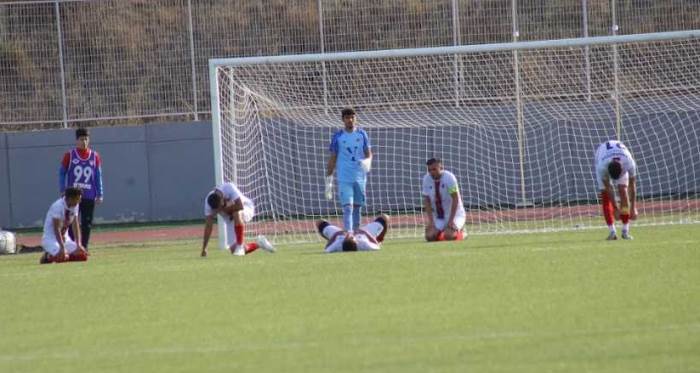 Eskişehir takımlarından kötü haberler geldi!