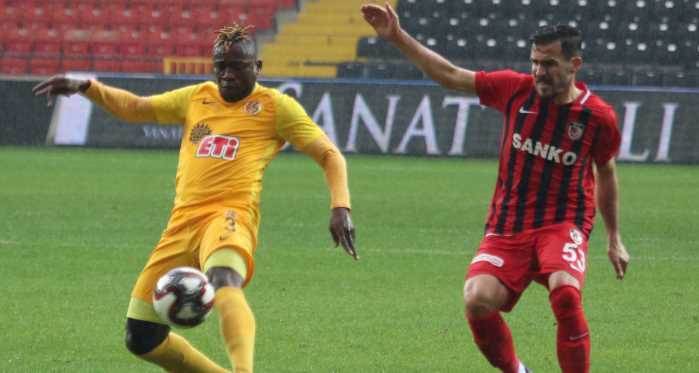 Eskişehirspor'a Sissoko'dan kötü haber