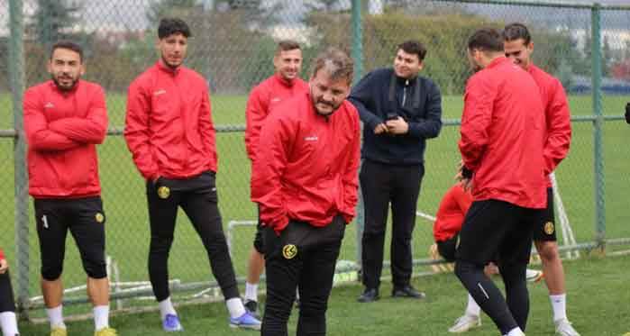 Eskişehirspor antrenmanında güldüren olay