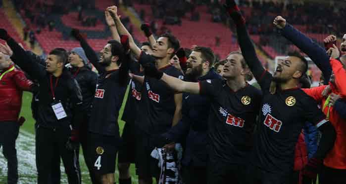 Eskişehirspor'da bu abluka dağılacak!