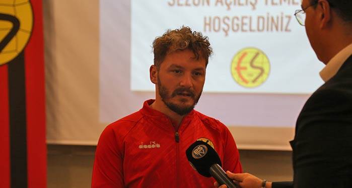 Eskişehirspor'da futbolcular sahaya çıkmak için sabırsızlanıyor