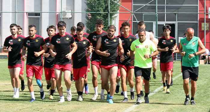 Eskişehirspor'da o imzalar bugün atılacak!