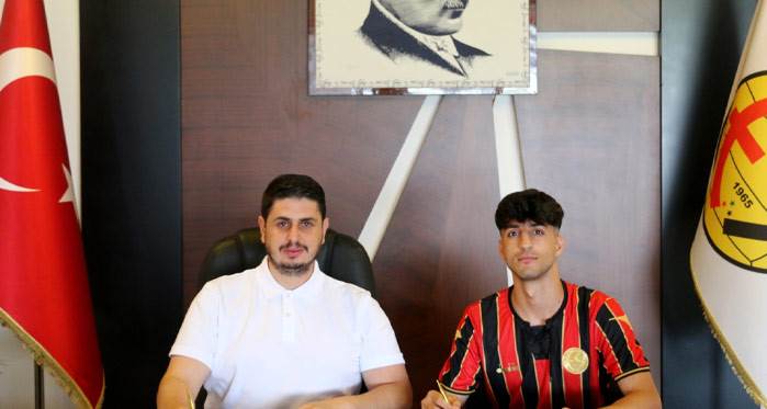 Eskişehirspor’da orta sahaya Can geldi!