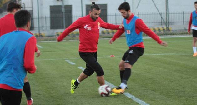 Eskişehirspor'da sakatlıklar diz boyu!