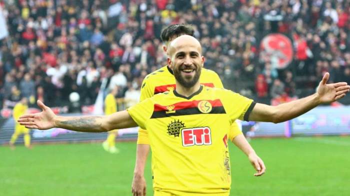 Eskişehirspor'da Sertaç Kayatekin, Mezitli maçında güven tazeledi