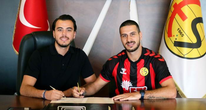 Eskişehirspor'dan bir transfer bombası daha!