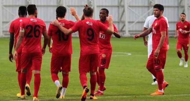 Eskişehirspor'dan gollü prova!