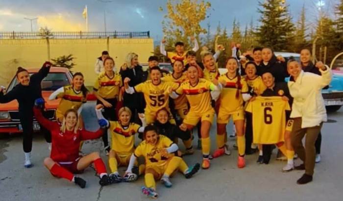 Eskişehirspor Kadın Futbol Takımı'ndan moral galibiyeti