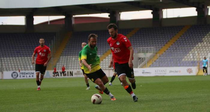 Eskişehirspor sahadan galibiyetle ayrıldı!