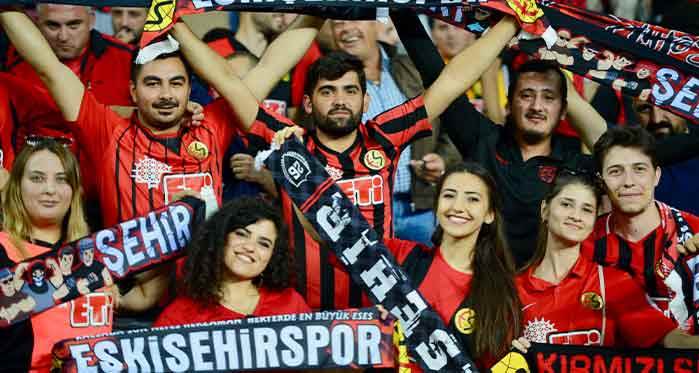 Eskişehirspor taraftarının çağrısı yanıt buldu!