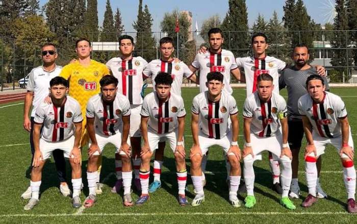 Eskişehirspor U-19 Takımı'nın şakası yok!