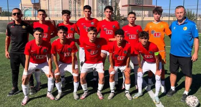 Eskişehirspor U17 Takımı fırtına gibi başladı!