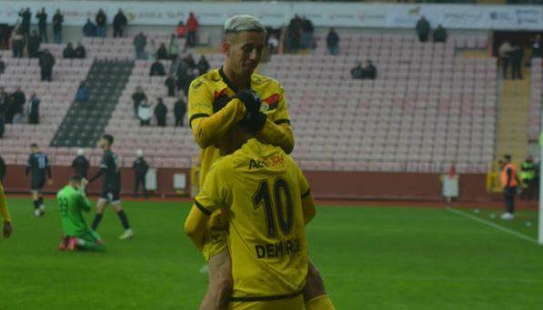 Eskişehirspor'un golcü oyuncusu isyan etti!