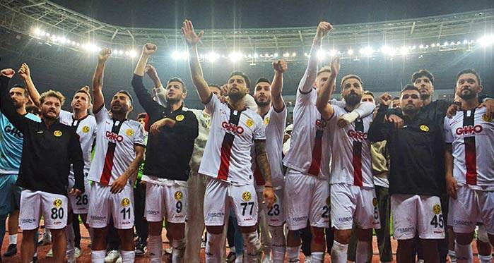 Eskişehirspor'un tarihi maçında tarihi anlar